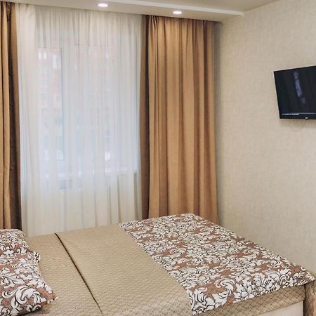 Luxe Apart-Hotel Near Lavina New Building 1 Floor Sumy Exterior foto