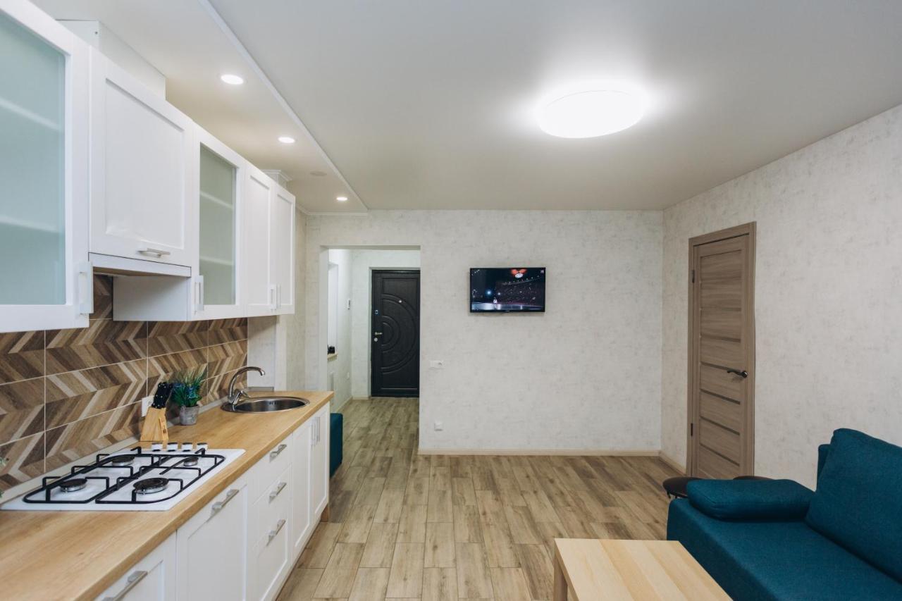 Luxe Apart-Hotel Near Lavina New Building 1 Floor Sumy Exterior foto